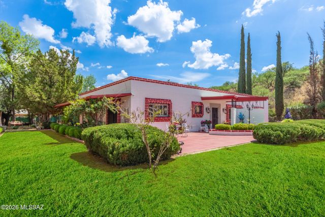 377 W Martinez Street, Nogales, AZ 85621