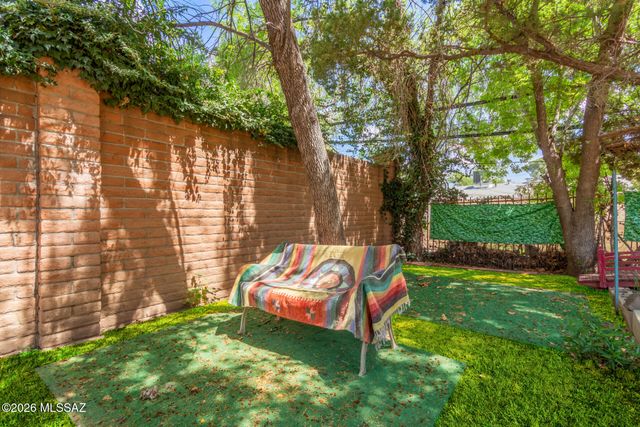 377 W Martinez Street, Nogales, AZ 85621