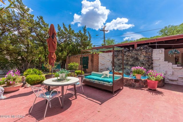 377 W Martinez Street, Nogales, AZ 85621