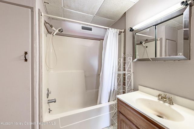 469 Tishauser Road, Claverack, NY 12513