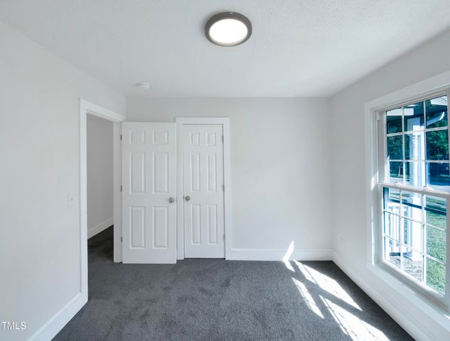 1405 Cross Link Road, Raleigh, NC 27610