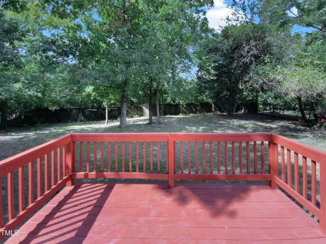 1405 Cross Link Road, Raleigh, NC 27610