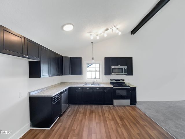 1405 Cross Link Road, Raleigh, NC 27610