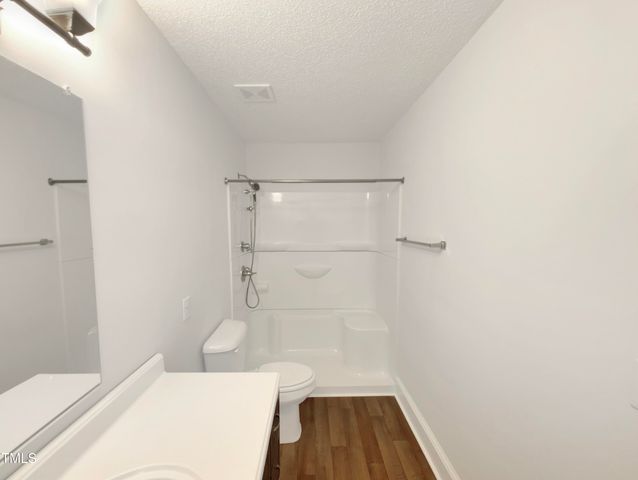 1405 Cross Link Road, Raleigh, NC 27610