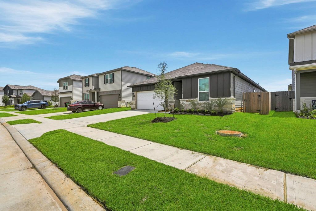 17314 White Peace Drive, Waller, TX 77484