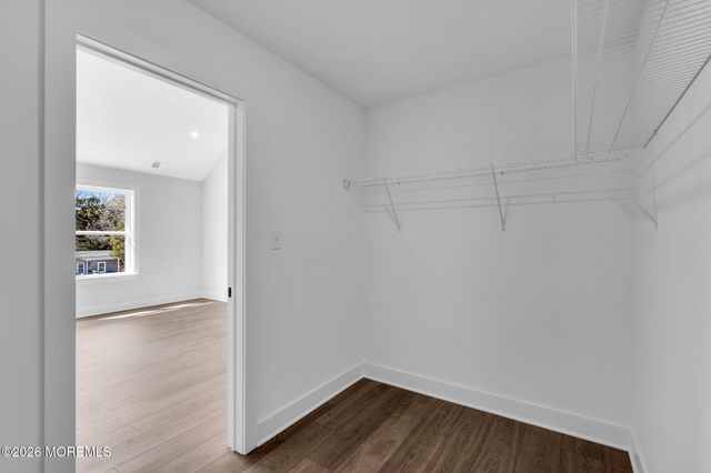 18 Plantation Drive, Little Egg Harbor, NJ 08087