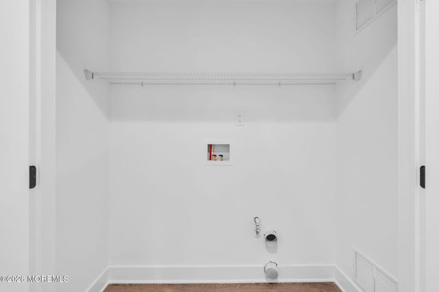 18 Plantation Drive, Little Egg Harbor, NJ 08087