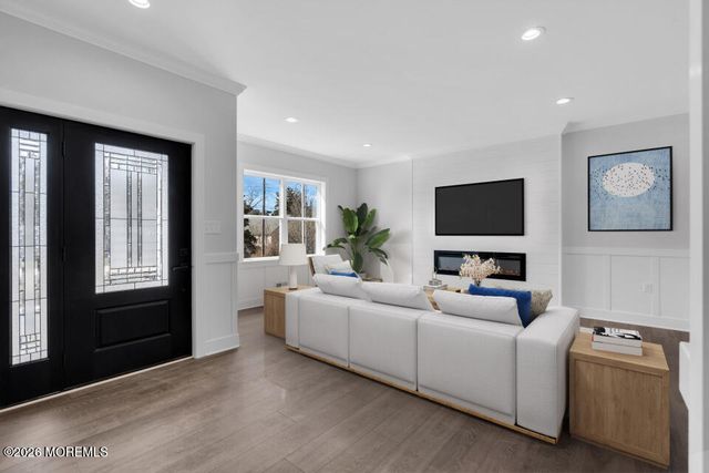 18 Plantation Drive, Little Egg Harbor, NJ 08087