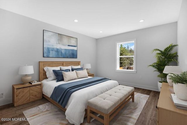 18 Plantation Drive, Little Egg Harbor, NJ 08087