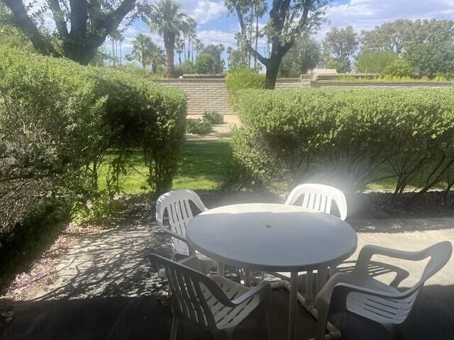 1800 Paseo Raqueta, Palm Springs, CA 92262