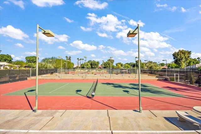1800 Paseo Raqueta, Palm Springs, CA 92262