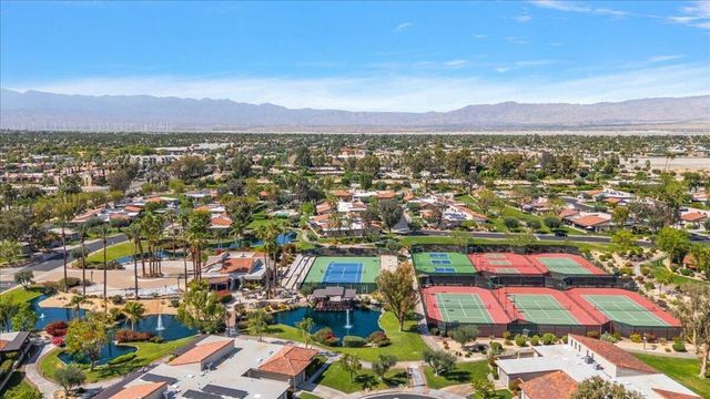 1800 Paseo Raqueta, Palm Springs, CA 92262