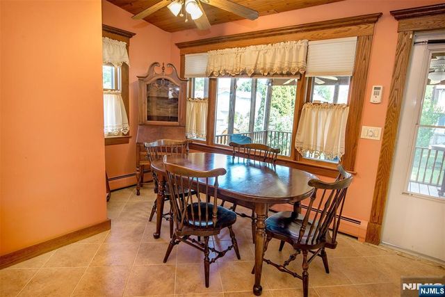 116 W Quackenbush Avenue, Dumont, NJ 07628