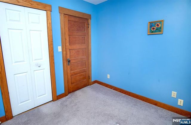 116 W Quackenbush Avenue, Dumont, NJ 07628