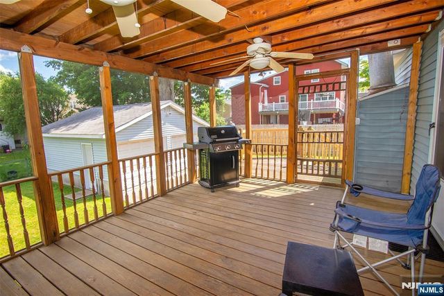 116 W Quackenbush Avenue, Dumont, NJ 07628