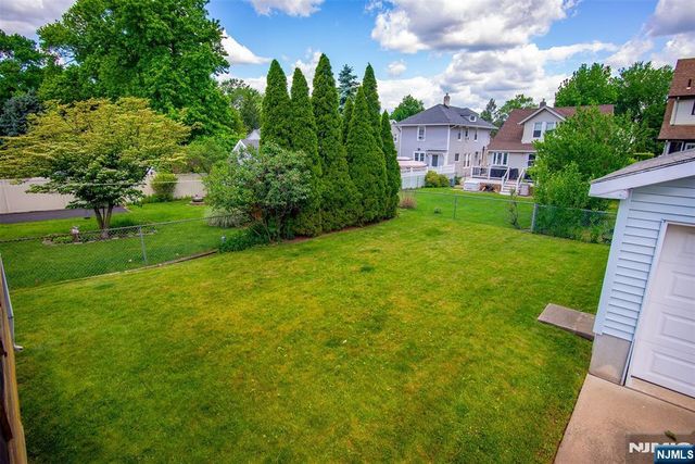 116 W Quackenbush Avenue, Dumont, NJ 07628