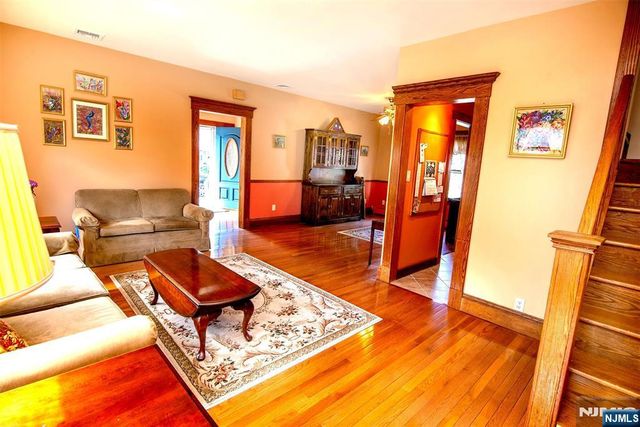116 W Quackenbush Avenue, Dumont, NJ 07628