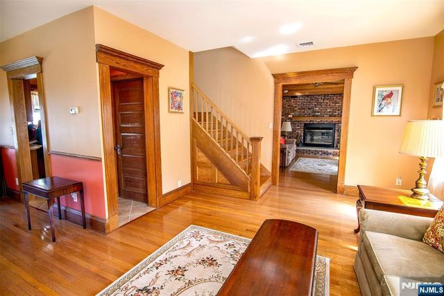 116 W Quackenbush Avenue, Dumont, NJ 07628