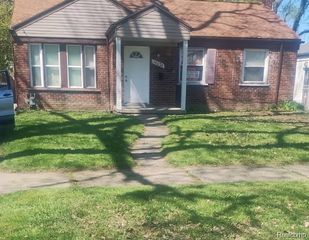 14024 Pembroke Avenue, Detroit, MI 48235