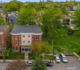 32-34 Bedford Street, Hartford, CT 06120