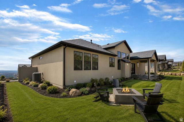 656 E MOUNTAIN RD, North Ogden, UT 84414