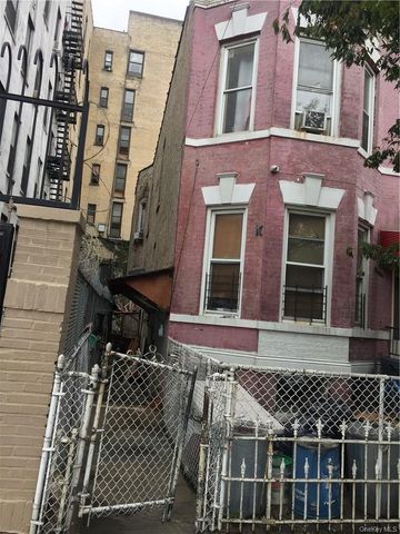 881 Longfellow Avenue, Bronx, NY 10474