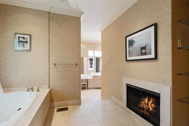 2203 Allen Street, Dallas, TX 75204