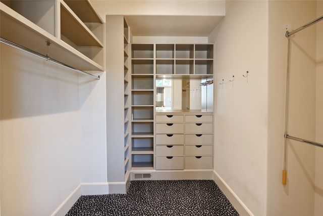 2203 Allen Street, Dallas, TX 75204