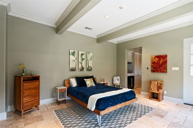 2203 Allen Street, Dallas, TX 75204