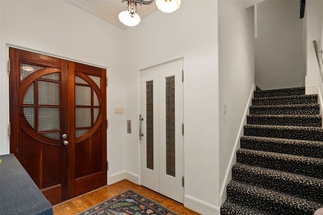 2203 Allen Street, Dallas, TX 75204