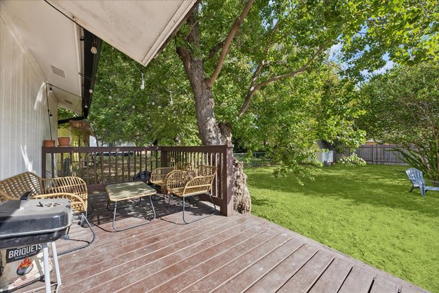 2205 Quail Meadow DR, Georgetown, TX 78626