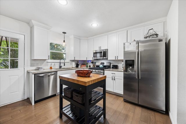 2205 Quail Meadow DR, Georgetown, TX 78626