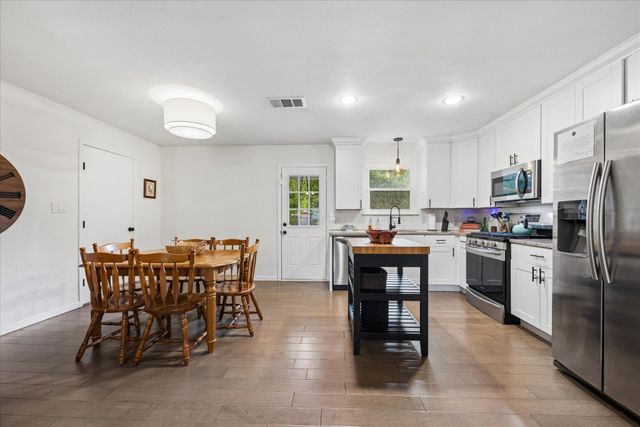 2205 Quail Meadow DR, Georgetown, TX 78626