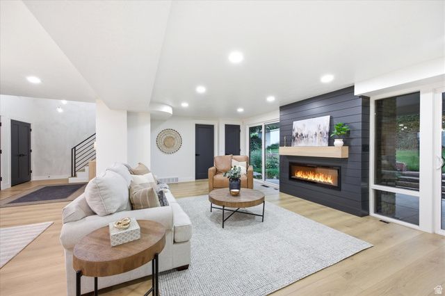 2366 E CINNABAR LN, Cottonwood Heights, UT 84121