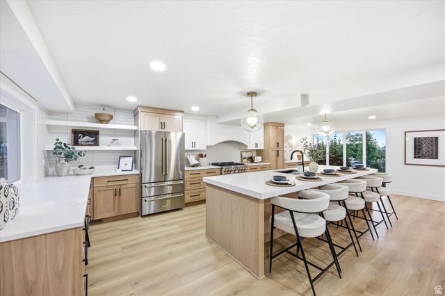 2366 E CINNABAR LN, Cottonwood Heights, UT 84121