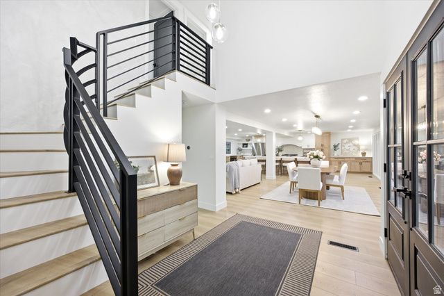 2366 E CINNABAR LN, Cottonwood Heights, UT 84121