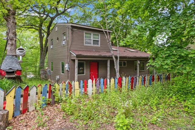 29 Cedar Ledges, Putnam Valley, NY 10579