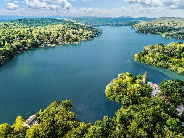 29 Cedar Ledges, Putnam Valley, NY 10579