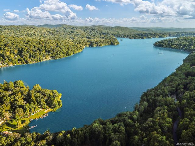 29 Cedar Ledges, Putnam Valley, NY 10579