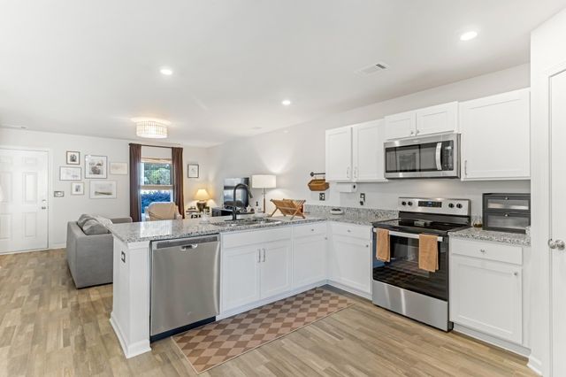 682 Tacoma Trail, Spartanburg, SC 29307