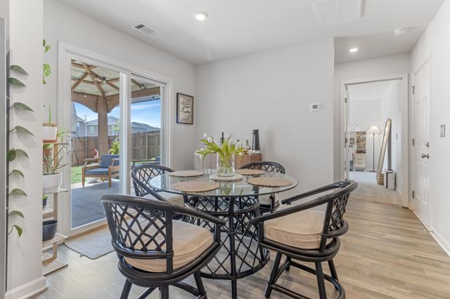 682 Tacoma Trail, Spartanburg, SC 29307