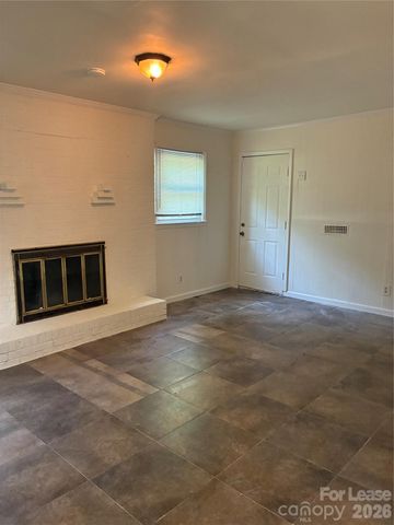 2334 Senior Drive, Charlotte, NC 28216