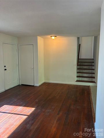 2334 Senior Drive, Charlotte, NC 28216