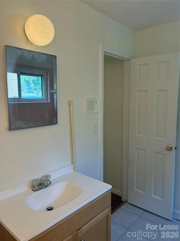 2334 Senior Drive, Charlotte, NC 28216