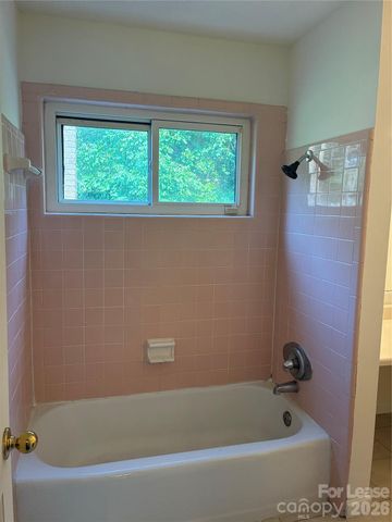 2334 Senior Drive, Charlotte, NC 28216