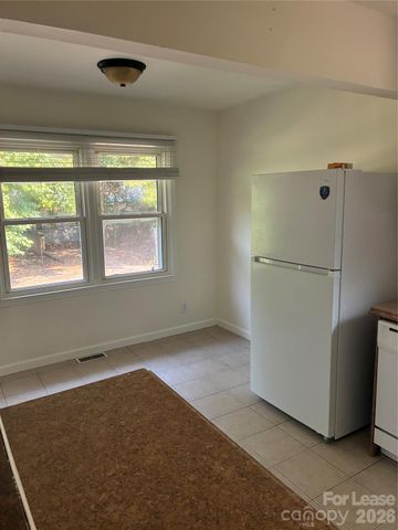 2334 Senior Drive, Charlotte, NC 28216