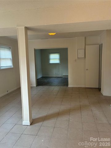 2334 Senior Drive, Charlotte, NC 28216