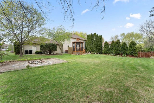 12366 Buckthorn Trail, Rogers, MN 55374