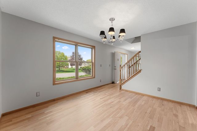 12366 Buckthorn Trail, Rogers, MN 55374