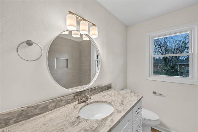 124 Elm AVE, Portsmouth, VA 23704